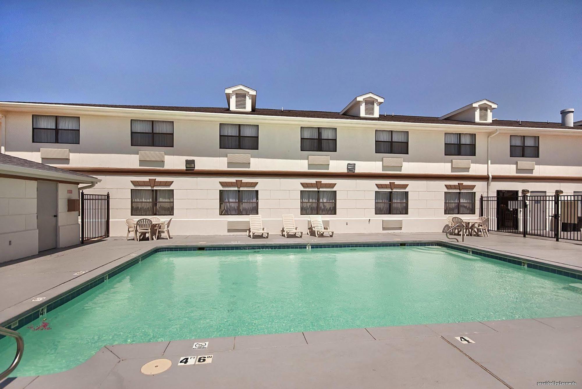 Best Western Inn And Suites Copperas Cove Ngoại thất bức ảnh